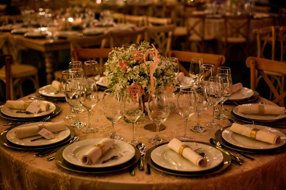 Maria &amp; RodrigoBaja Resolución313