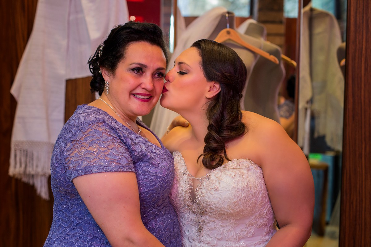 Diana &amp; Jason Low resolution 147