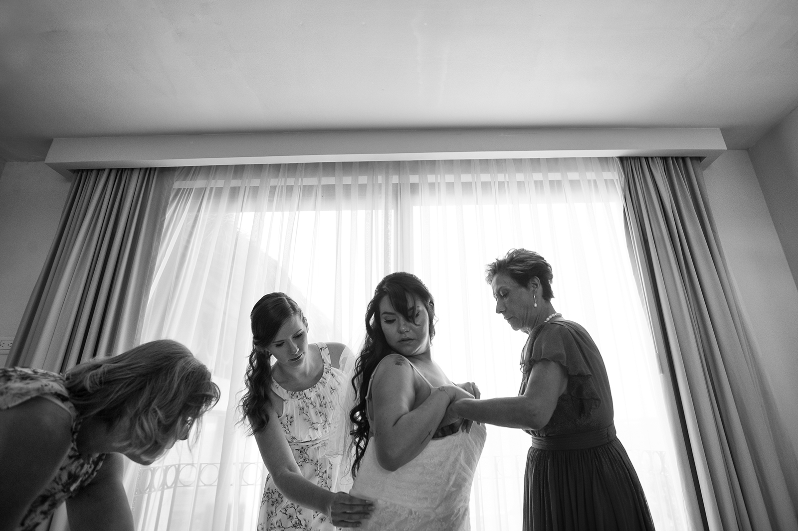 Eli &amp; Daniel Baja resolución 28