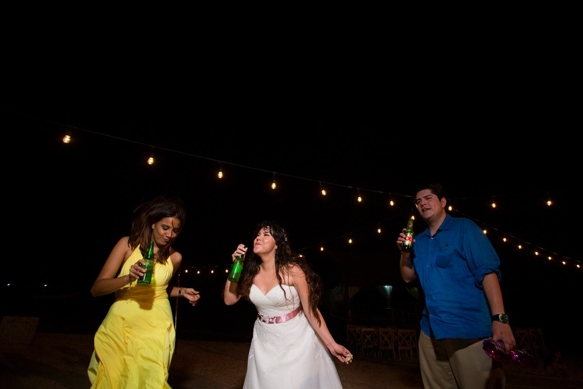 Eli & Daniel Baja resolución 378