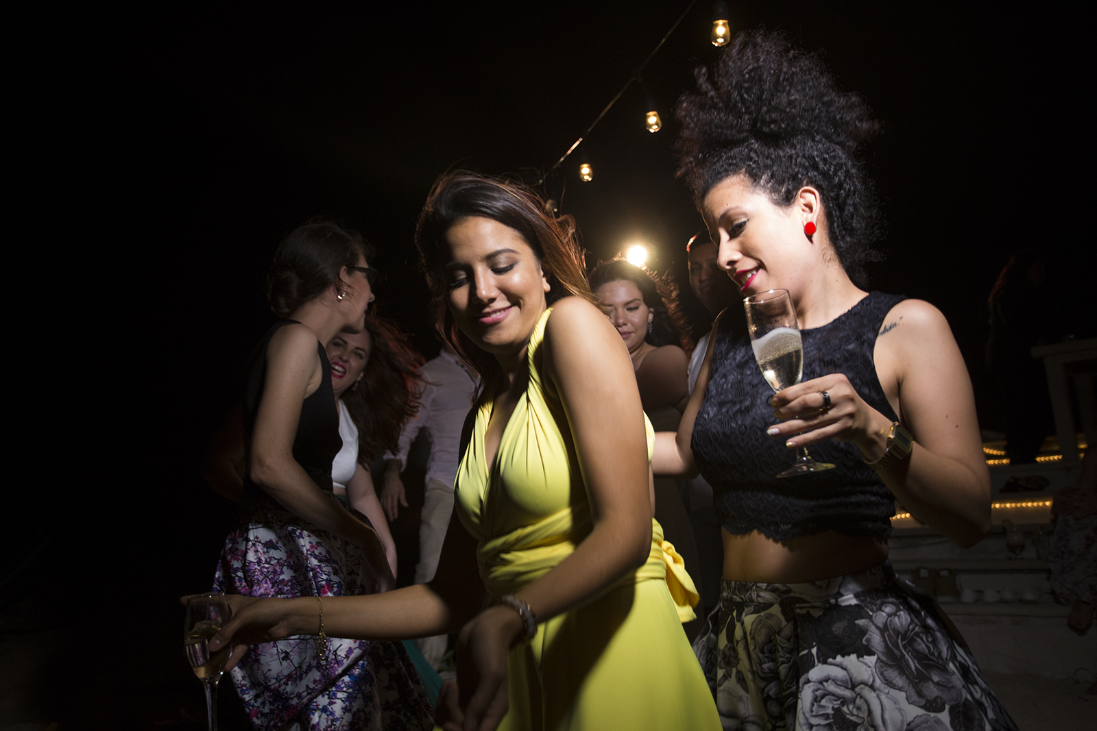 Eli &amp; Daniel Baja resolución 412