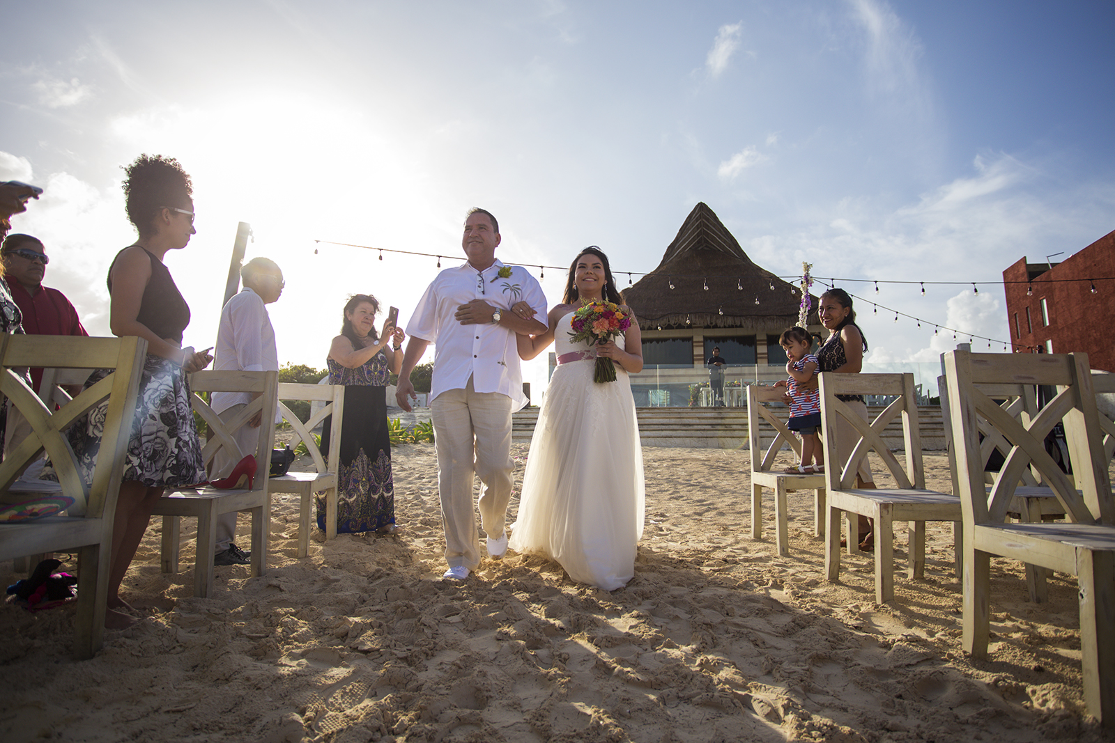 Eli &amp; Daniel Baja resolución 90